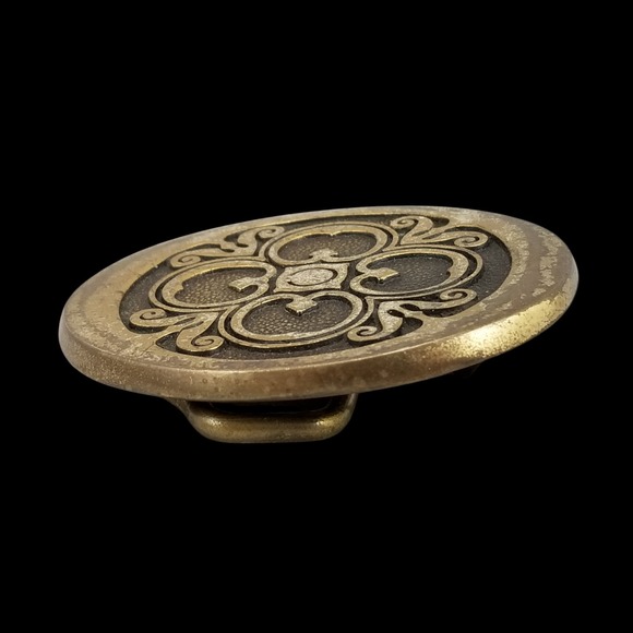 Vintage Solid Brass Belt Buckle 1978 Ornate Scrollwork Clover Design Made in USA - Picture 3 of 9